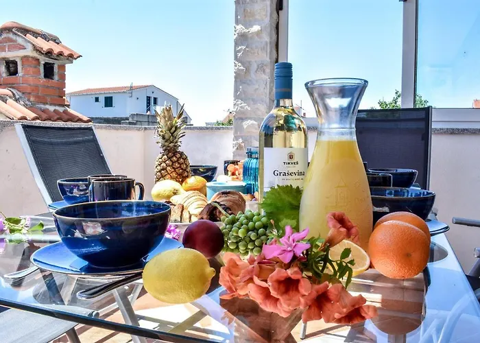 Blue Swan - - - Netflix Pirovac