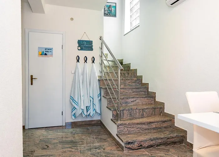 빌라 Blue Swan - - - Netflix 피로바츠